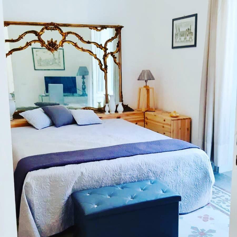 B&B Charme Centre-Ville Artistic & Literary Rooms Palermo Ngoại thất bức ảnh
